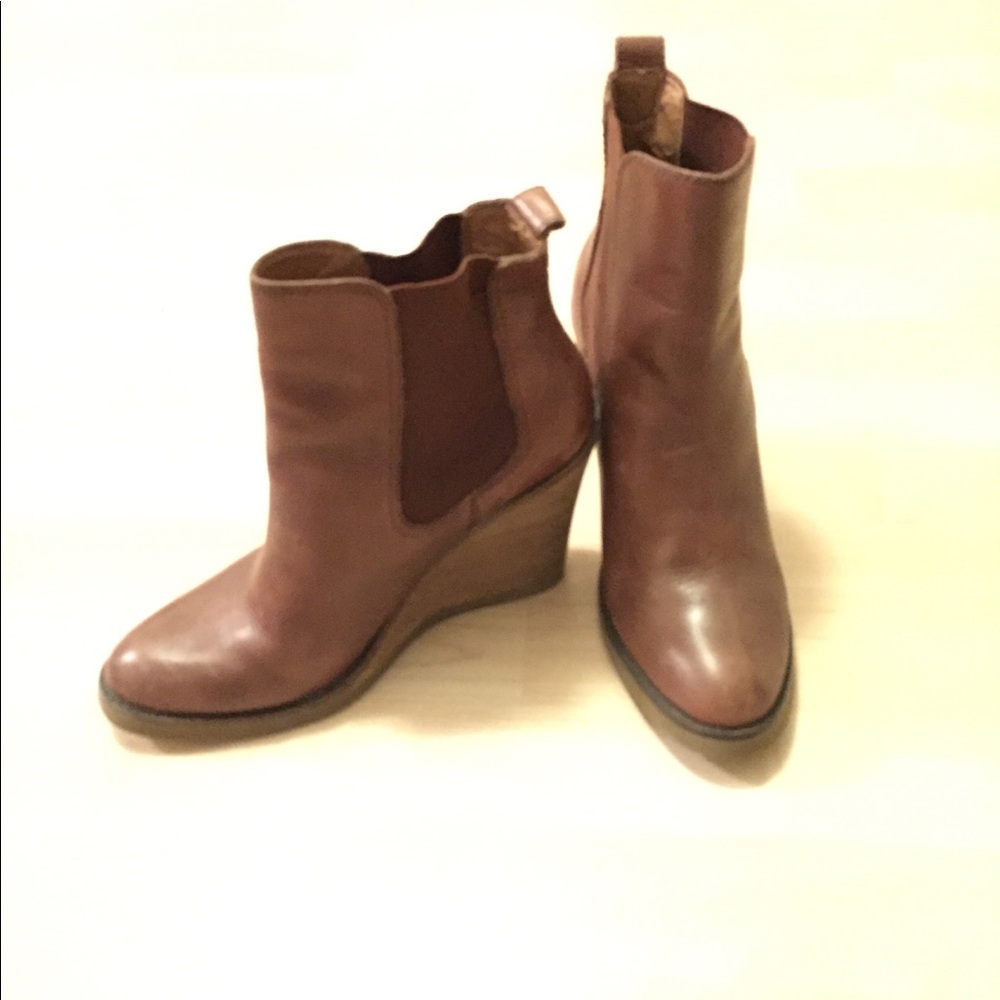 Lucky 🍀 Brand Booties